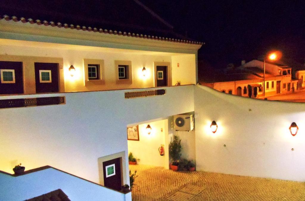 מלון Casa Do Largo - Golega - Turismo De Habitacao מראה חיצוני תמונה